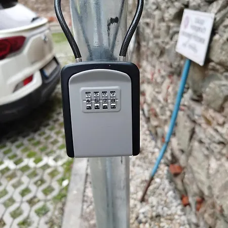 2-modern In The Old Town *